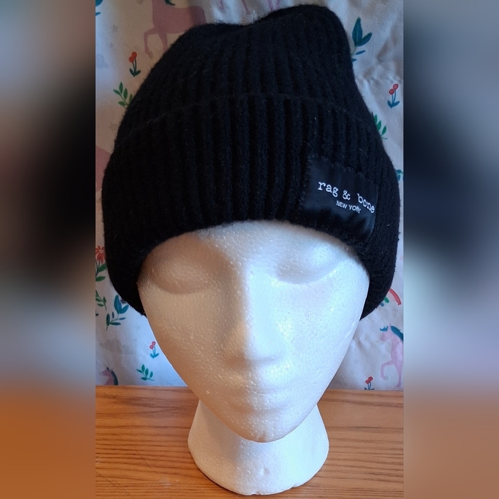 NWOT Rag & Bone Blake Black Ribbed Wool Casual Unisex Preppy Beanie Hat Cap